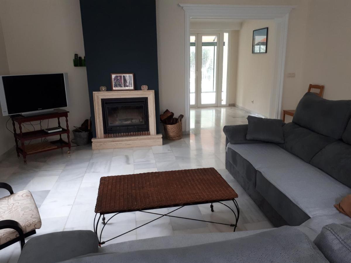 Casa Villa Ladi Umbrete Luaran gambar